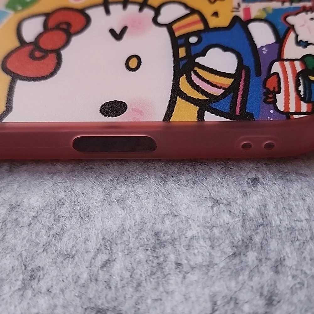 Brand new Apple IPhone 17 Pro Max Hello Kitty Silicone Phone case